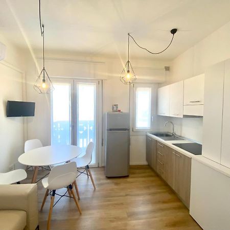 Maria Luisa - Piazza Mazzini - 30 Mt Dal Mare - Jesolo Apartment Luaran gambar