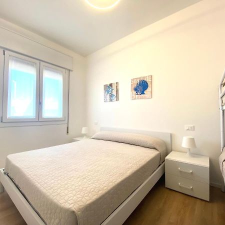 Maria Luisa - Piazza Mazzini - 30 Mt Dal Mare - Jesolo Apartment Luaran gambar